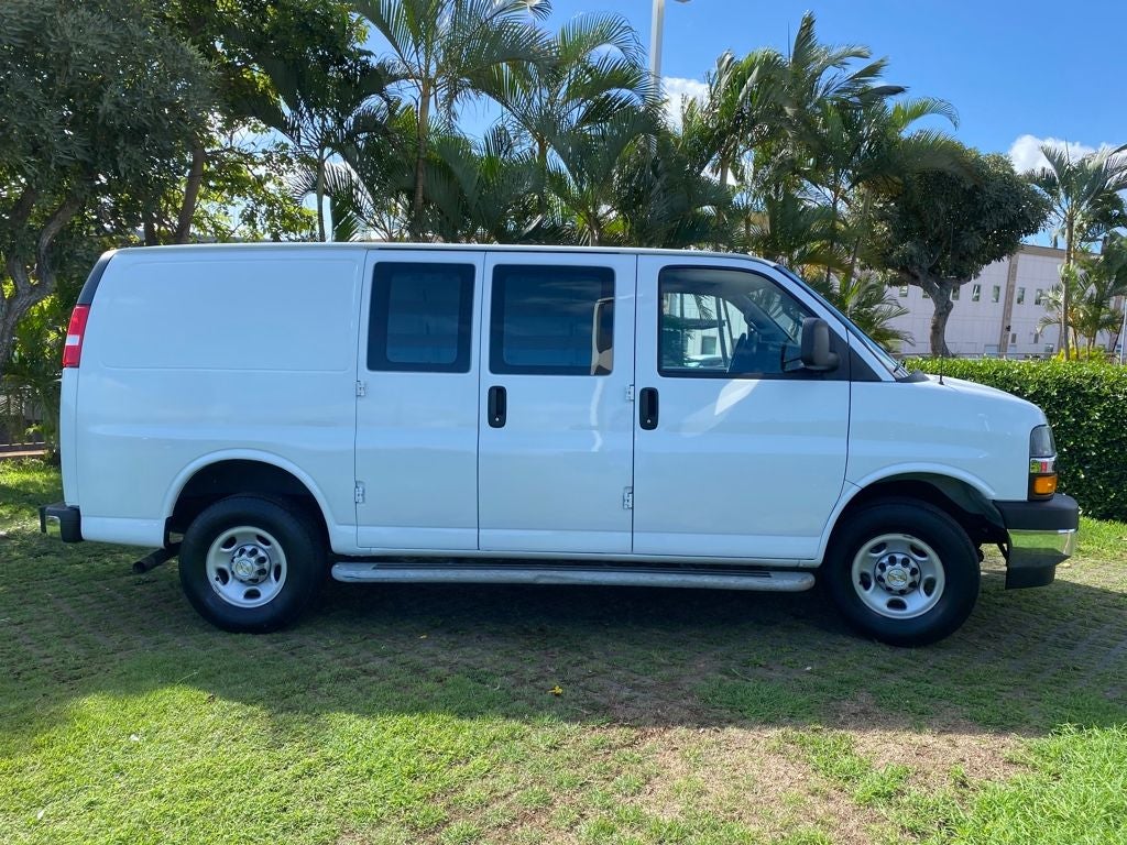 2023 Chevrolet Express 2500 Work Van Cargo