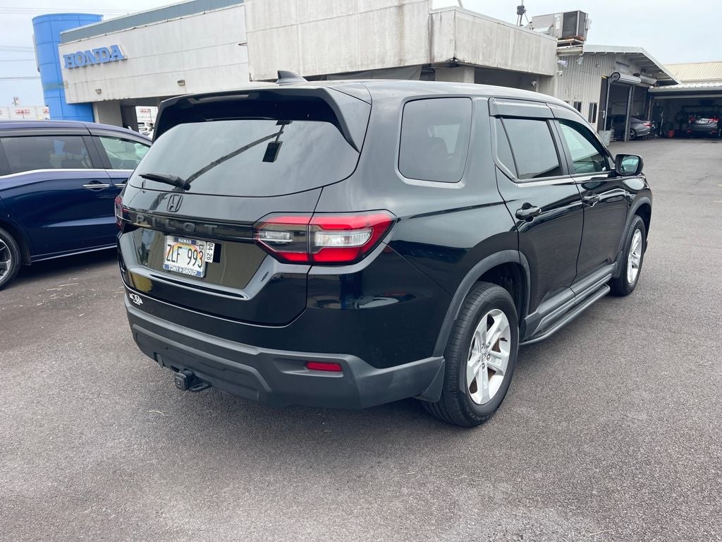 2023 Honda Pilot LX - Photo 7