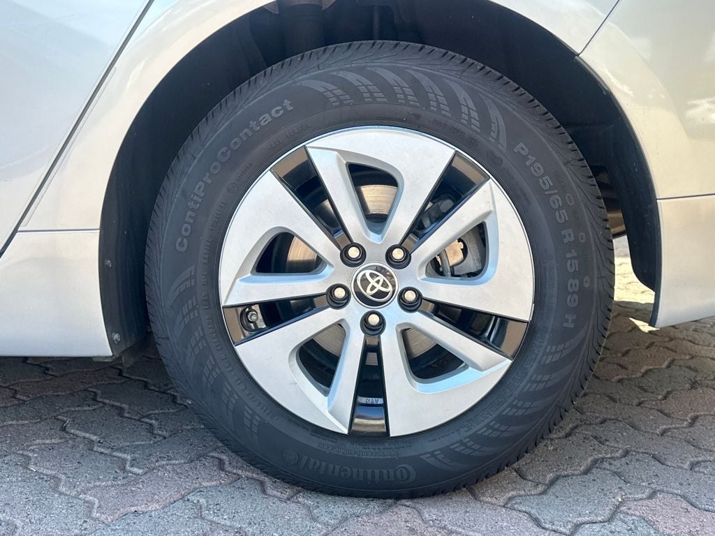 2016 Toyota Prius Four