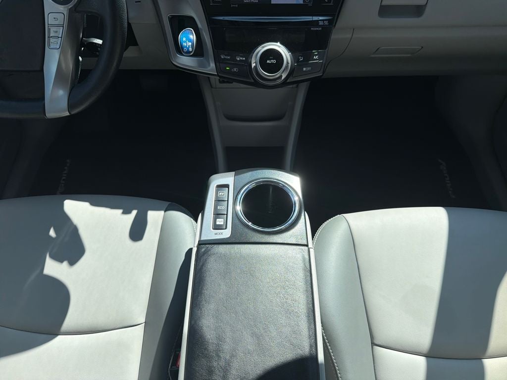 2017 Toyota Prius v Two